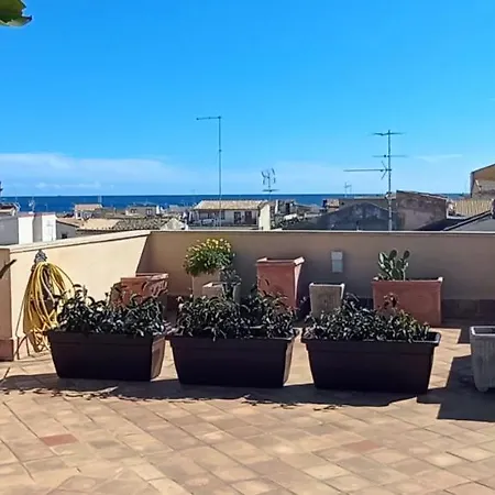 La Terrazza Di Dione * Syrakus